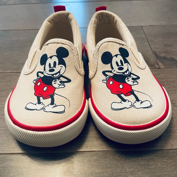 Mickey Mouse x GAP slip on shoes - Picture 2 of 4